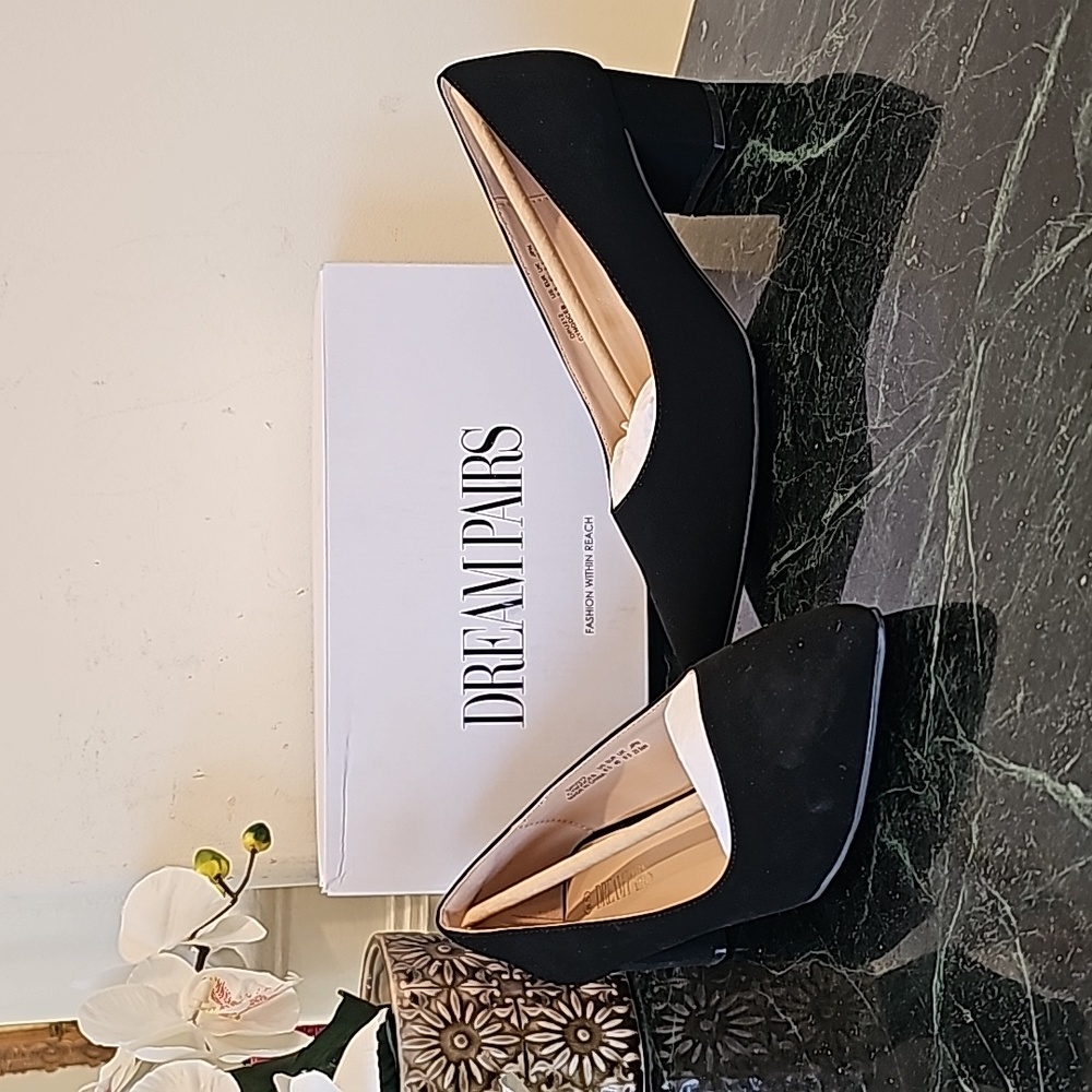 Dream Pairs Closed Toe Block Heel Pumps Black Nubuck PU NIB - Picture 2 of 9